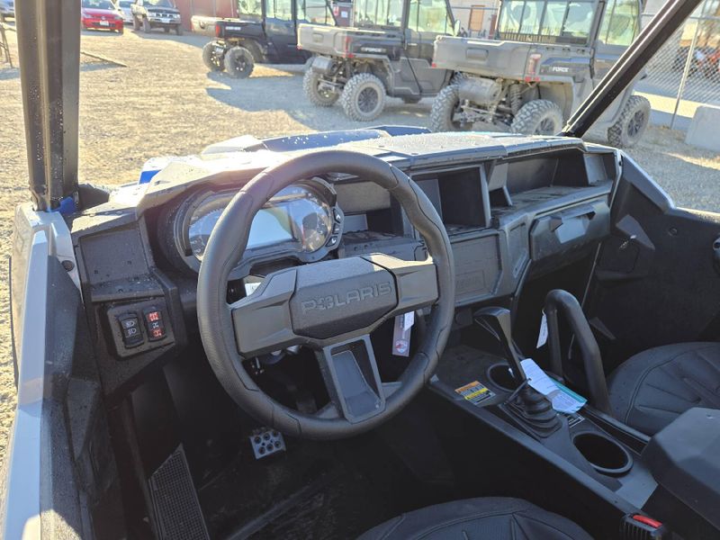 New 2027 Polaris GENERAL 1000 SPORT Image 11