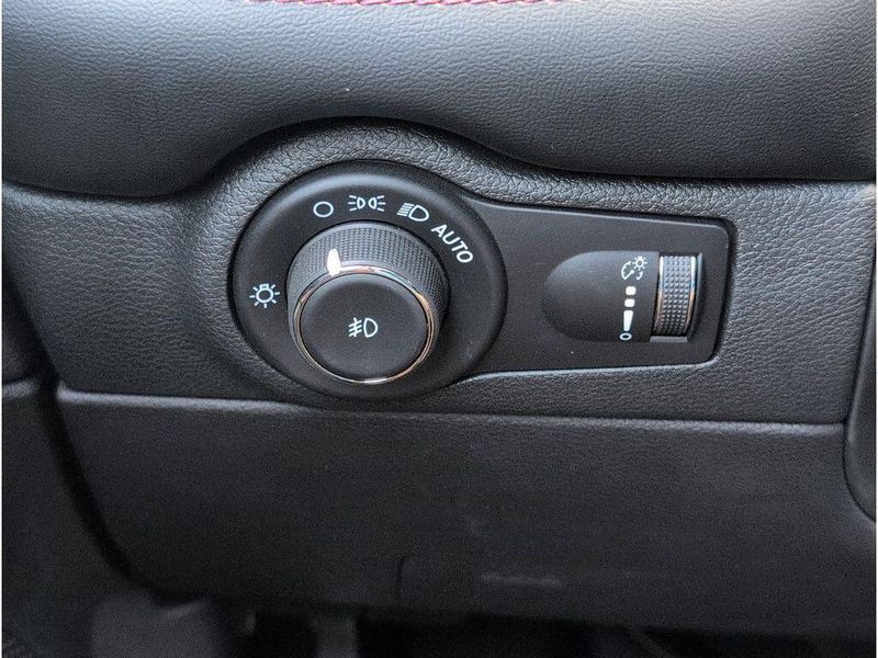 Used 2021 Dodge Durango R/TImage 26