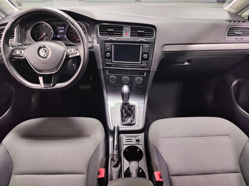 Used 2018 Volkswagen Golf SportWagen SImage 11