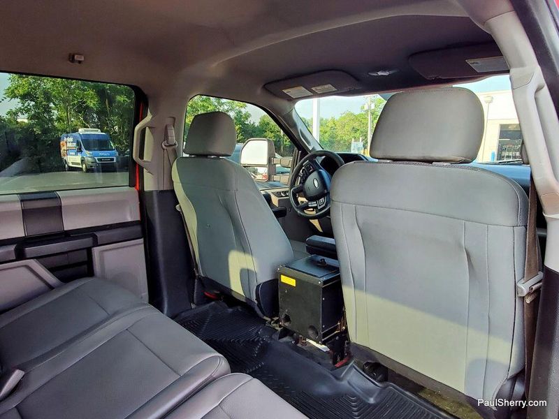 2017 Ford F-150 XLImage 29