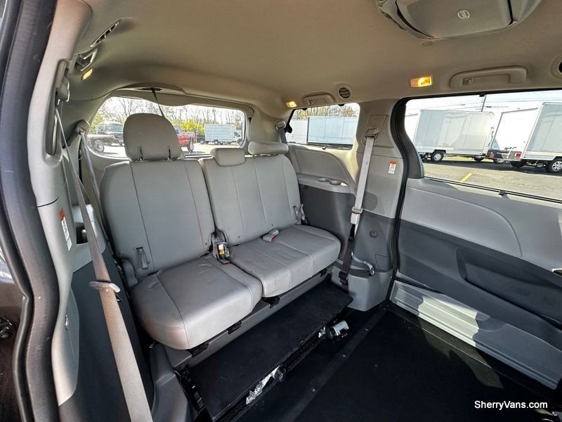 2019 Toyota Sienna XLE in a Predawn Gray Mica exterior color and Ashinterior. Paul Sherry Chrysler Dodge Jeep RAM (937) 749-7061 sherrychrysler.net 