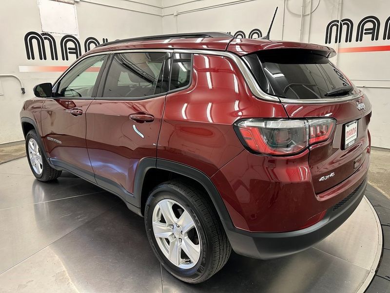 2022 Jeep Compass LatitudeImage 12