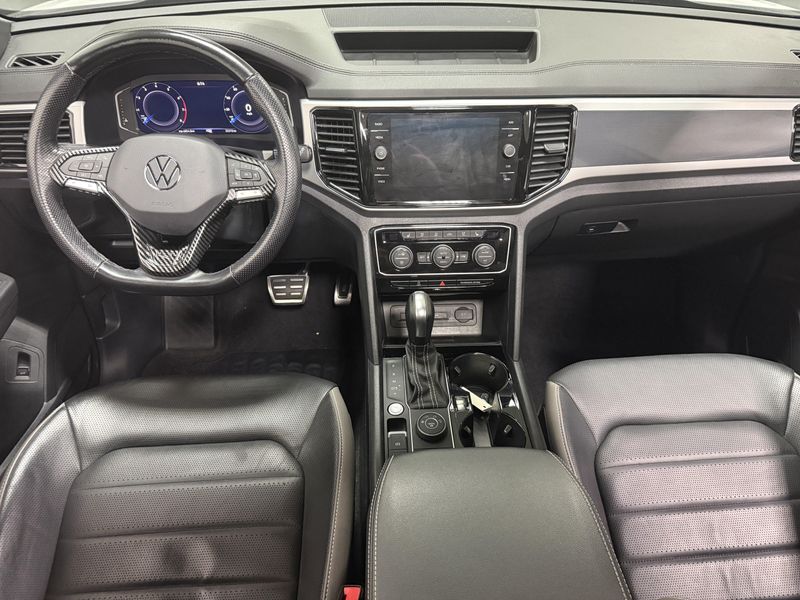 Used 2023 Volkswagen Atlas Cross Sport V6 SEL Premium R-Line AWD w/Sunroof & NavImage 16