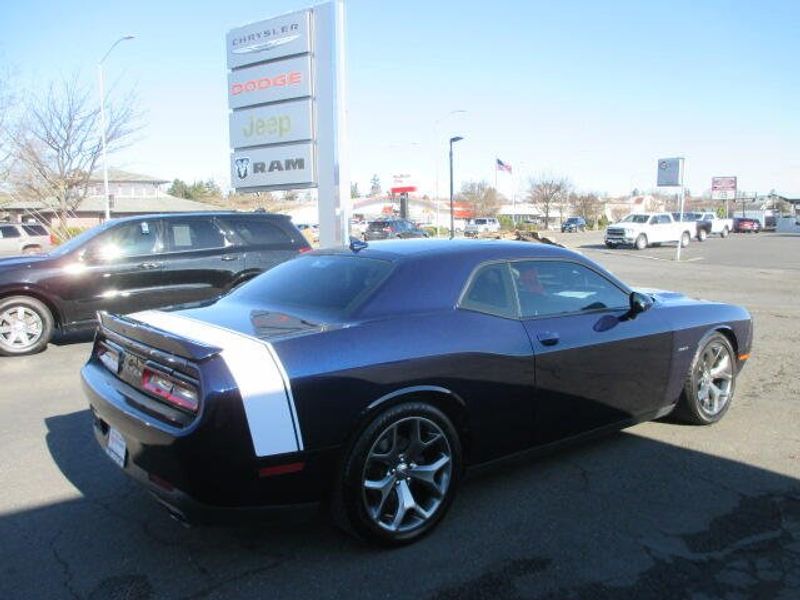 2015 Dodge Challenger R/T PlusImage 7