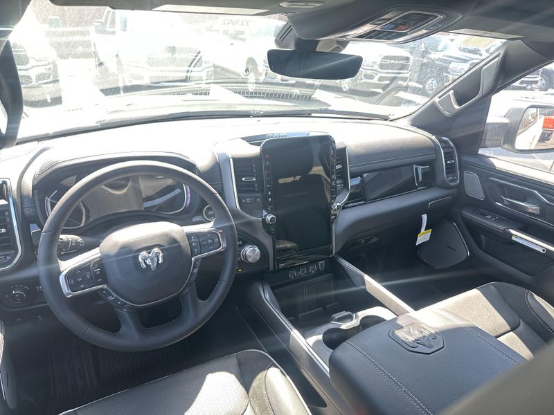 2025 RAM 1500 Laramie Crew Cab 4x4 5
