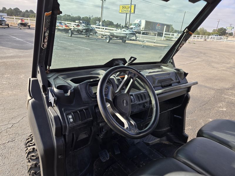 USED 2020 CAN-AM DEFENDER DPS HD5 Image 9