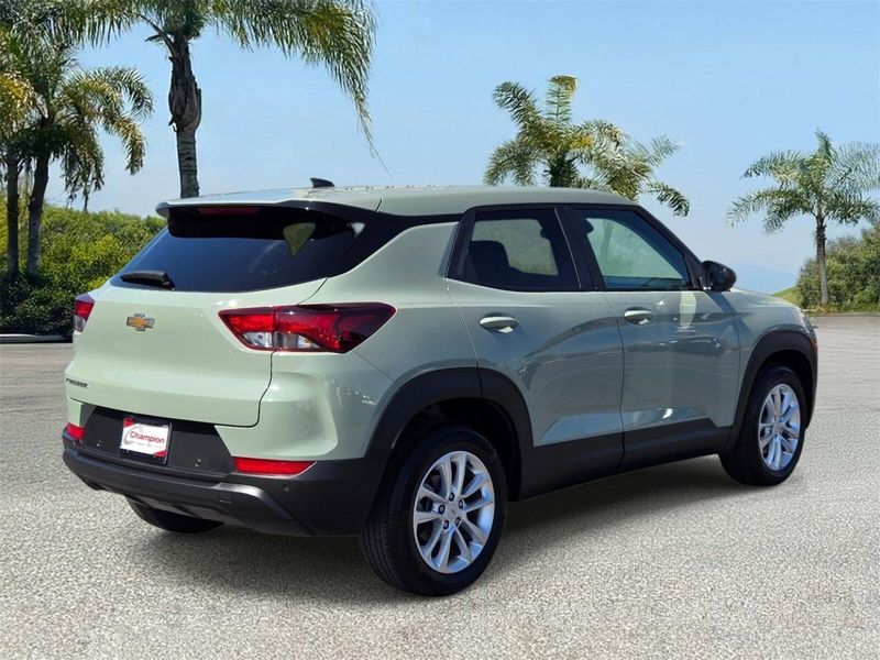 Used 2025 Chevrolet Trailblazer FWD 4dr LS