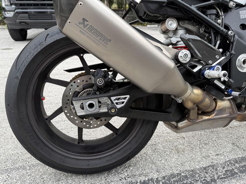 2024 BMW S 1000 RR