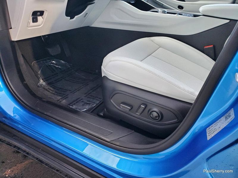 New 2026 Jeep Cherokee Limited 4x4