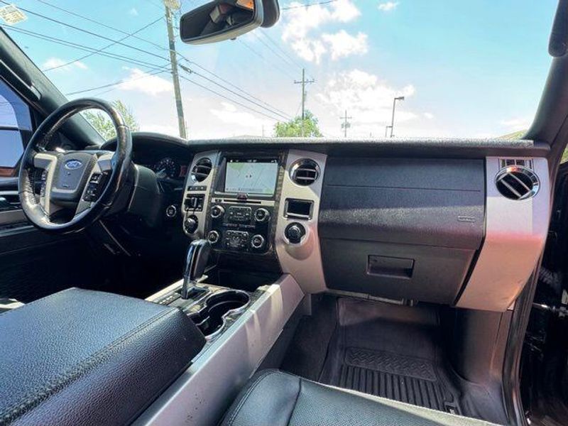 Used 2017 Ford Expedition EL LimitedImage 14