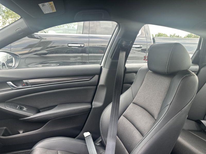 2020 Honda Accord SportImage 26