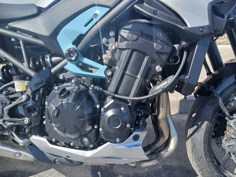 New 2025 Kawasaki Z900 ABS 