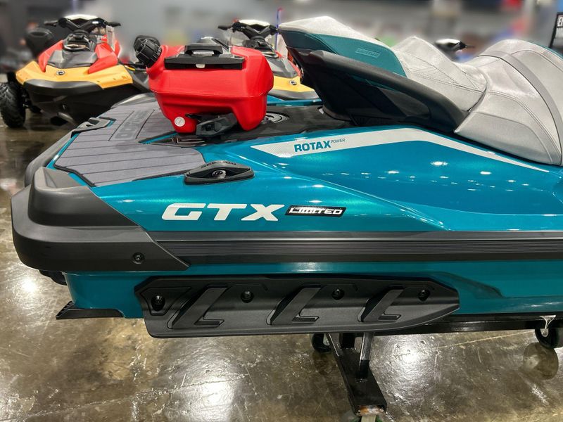 2025 Sea-Doo GTX LIMITED 325 (SOUND SYSTEM) Image 17