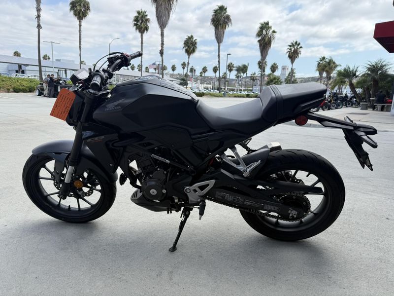 Used 2024 Honda CB300R ABS Image 13