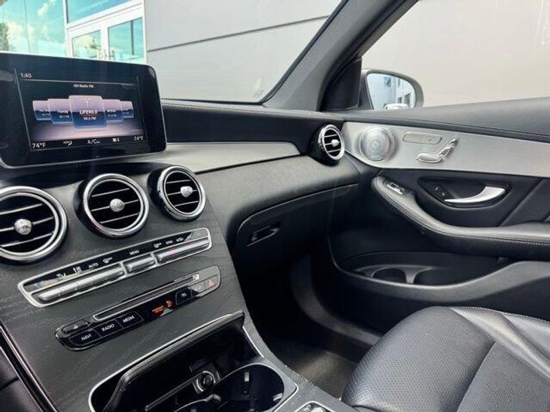 Used 2019 Mercedes-Benz GLC 300