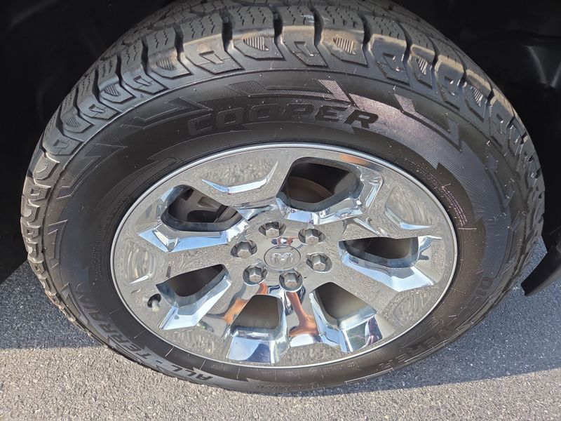 2022 Ram 1500 Big Horn Lone Star photo 9