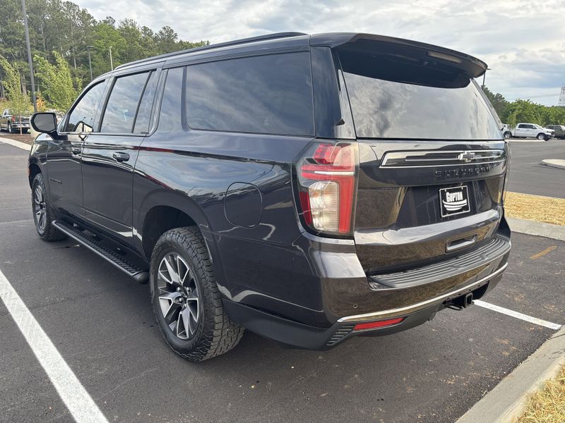 Used 2022 Chevrolet Suburban Z71Image 12