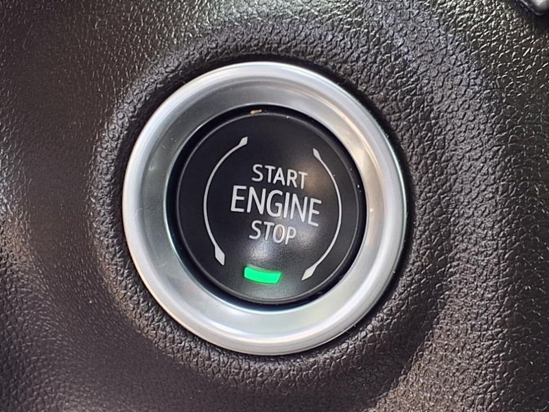2022 GMC Sierra 2500HD DenaliImage 6