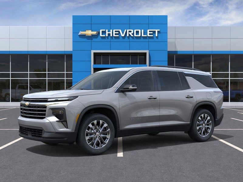 New 2026 Chevrolet Traverse FWD LTImage 2