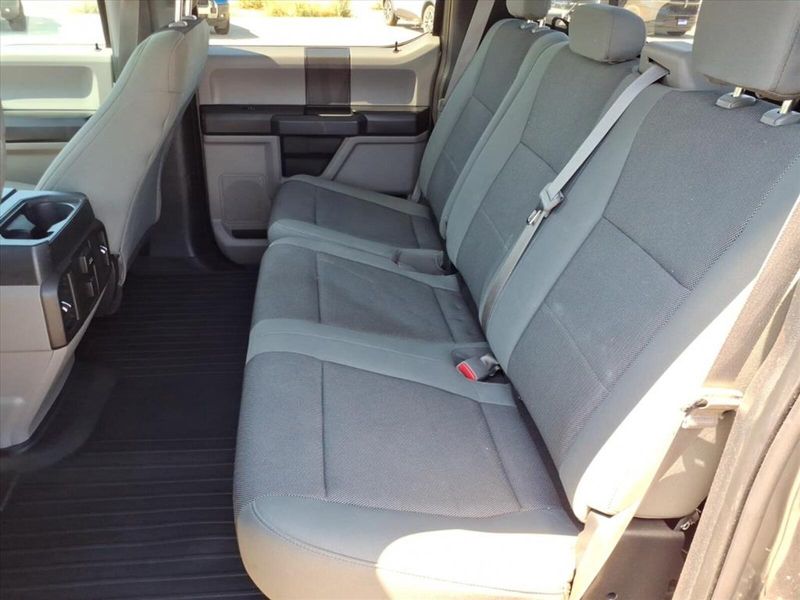 2016 Ford F-150 XL photo 23