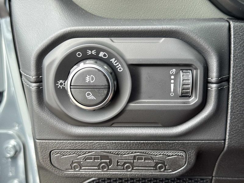 New 2026 Jeep Gladiator Mojave X 4x4