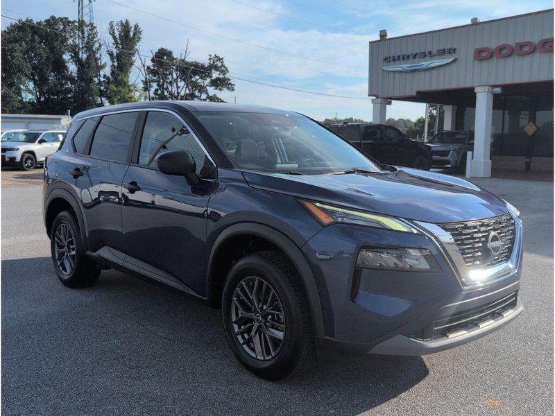 Used 2023 Nissan Rogue SImage 7