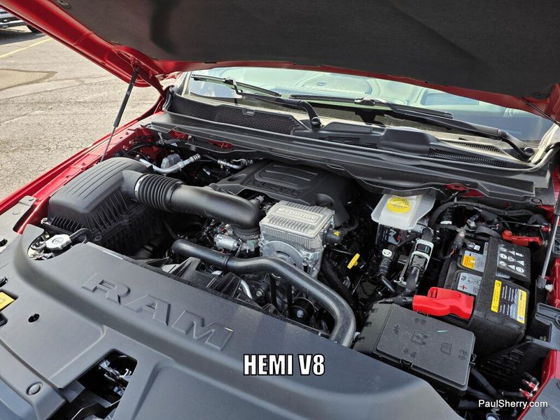 New 2026 RAM 1500 Limited Crew Cab 4x4 5'7' Box