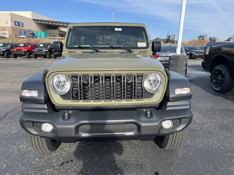 New 2026 Jeep Wrangler 4-door Sport SImage 2