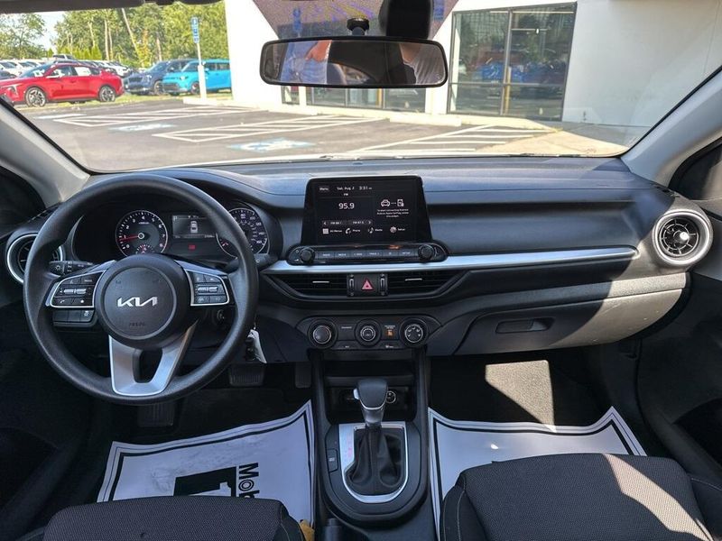 Used 2023 Kia Forte LXSImage 25