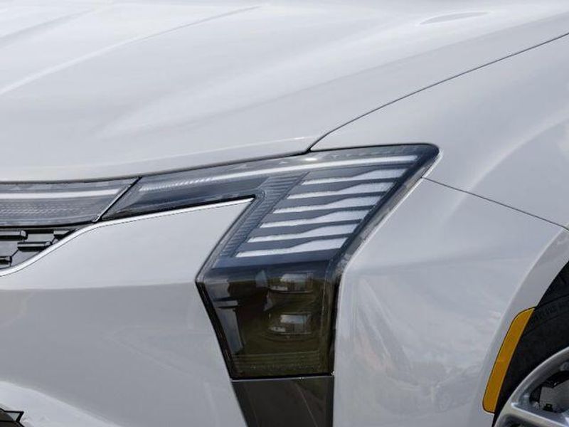 New 2027 Chrysler Pacifica SelectImage 10
