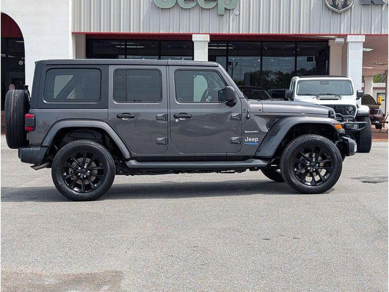 2021 Jeep Wrangler 4xE Unlimited SaharaImage 8