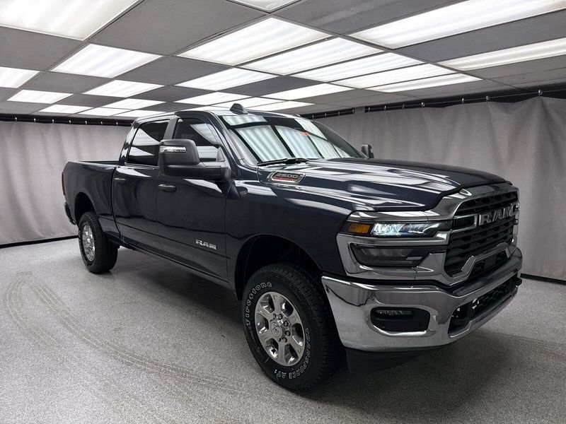2025 RAM 2500 Big Horn Crew Cab 4x4 6