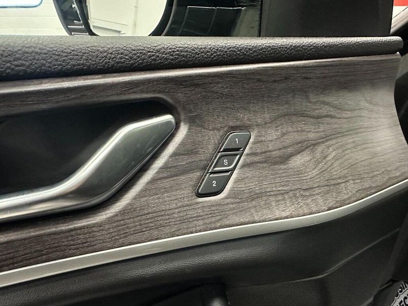 2021 Jeep Grand Cherokee L LimitedImage 20