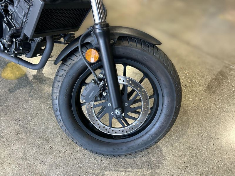 2022 Honda REBEL 300 Image 19