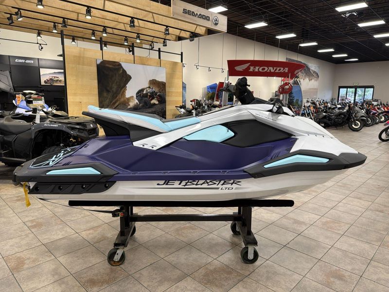 New 2025 Yamaha JETBLASTER LTD Image 19