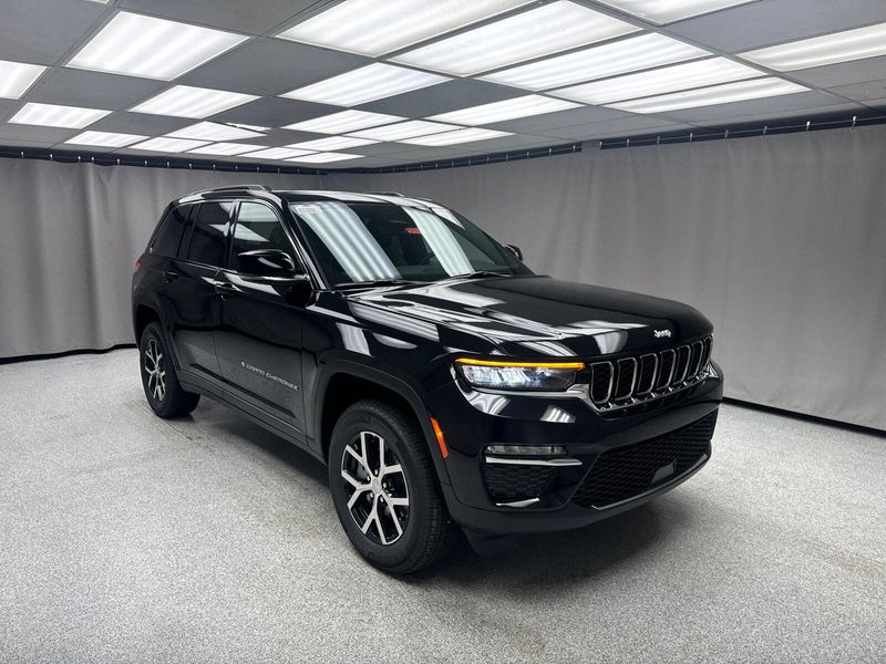 2025 Jeep Grand Cherokee Limited 4x4Image 5