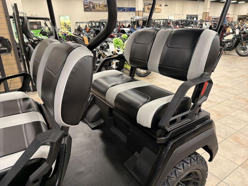 New 2025 Kawasaki NAV 4E LE Image 24