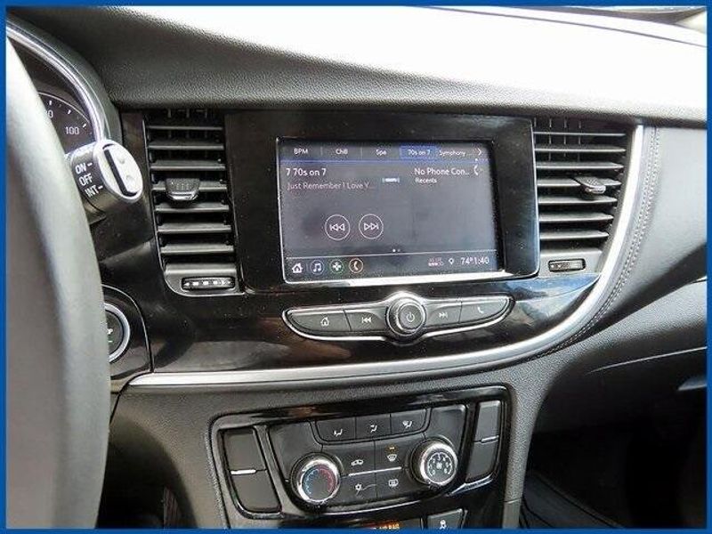 2022 Buick Encore PreferredImage 15