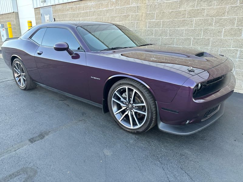 2021 Dodge Challenger R/T photo 3