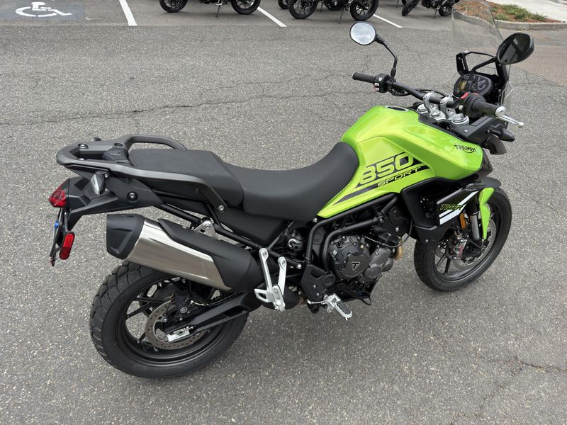 2025 Triumph Tiger 850 Sport - ROULETTE GREEN - JET BLACK 