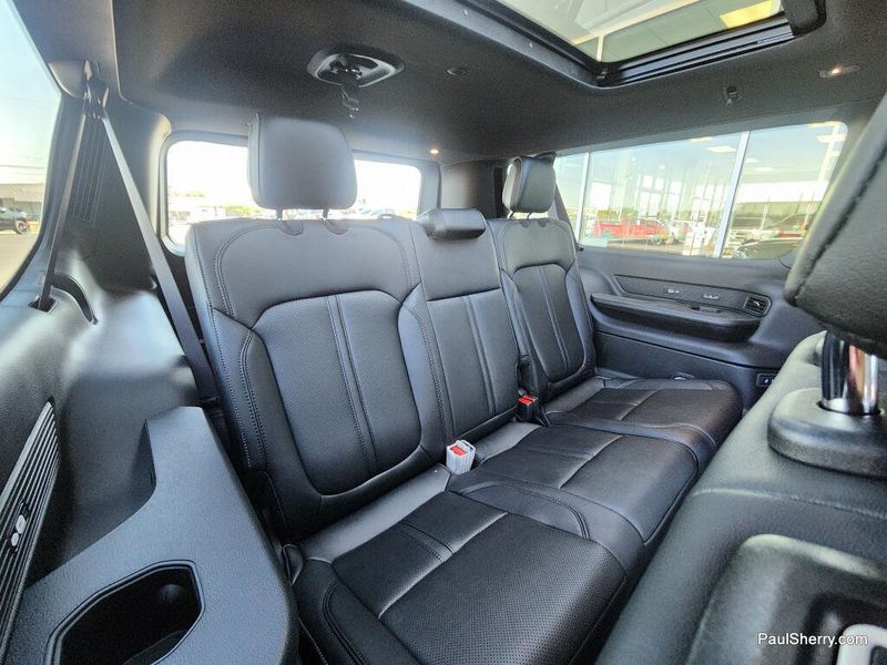 2026 Jeep Grand Wagoneer L Limited Reserve 4x4
