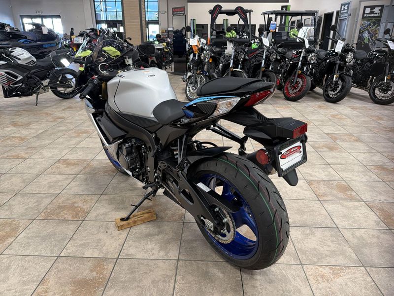New 2026 Suzuki GSX-R750 Image 15