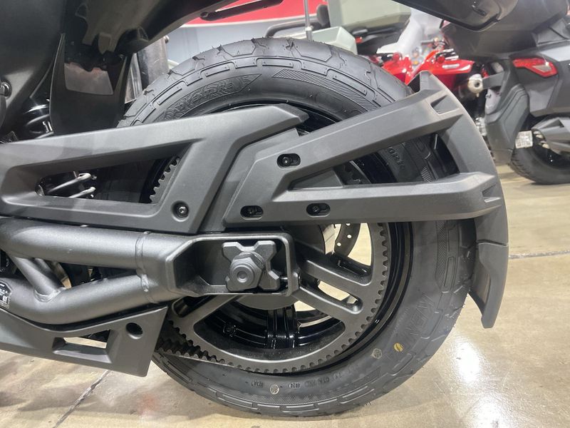 New 2025 Can-Am CANYON STANDARD Image 19