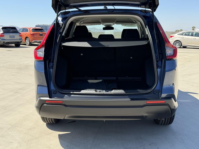 Used 2025 Honda CR-V LXImage 15