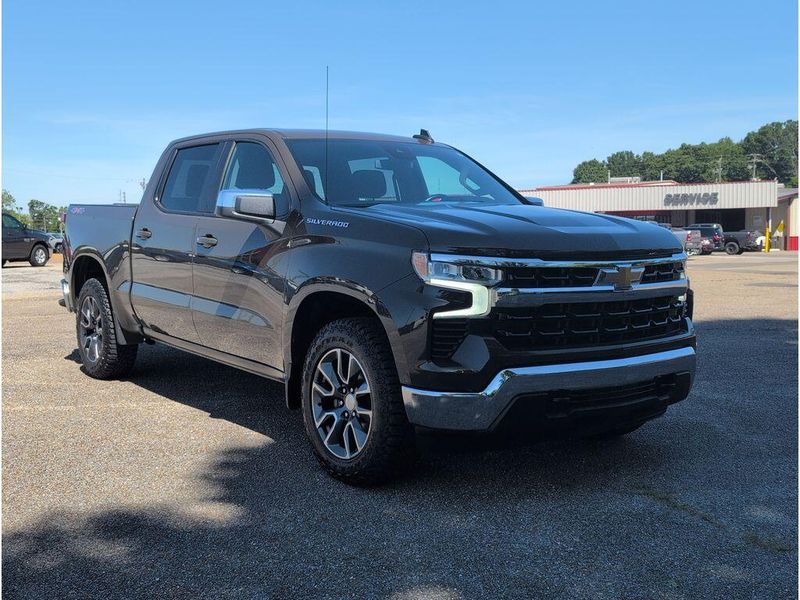 Used 2023 Chevrolet Silverado 1500 LTImage 7