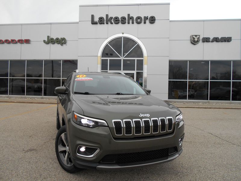 2019 Jeep Cherokee LimitedImage 2