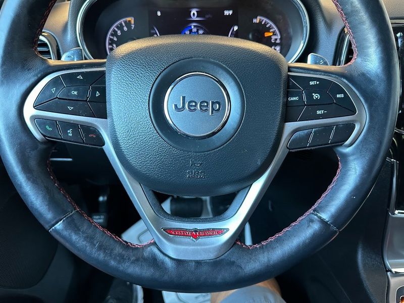 2021 Jeep Grand Cherokee TrailhawkImage 3