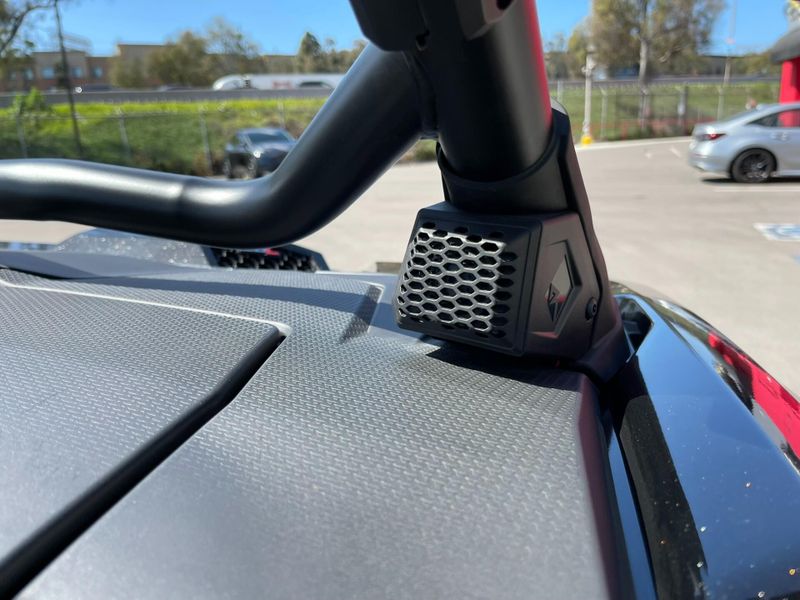 New 2025 Polaris RZR PRO R 4 ULTIMATE Image 14