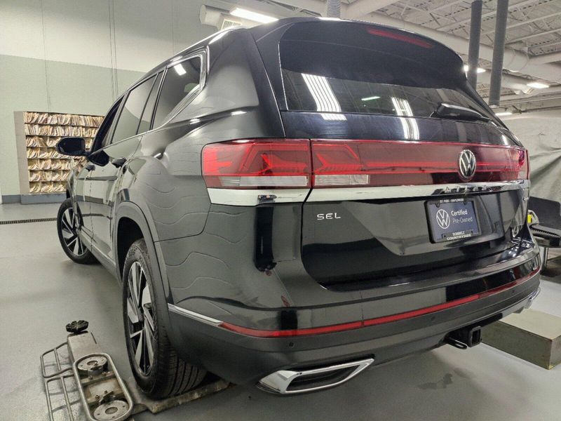 2024 Volkswagen Atlas SEL AWD w/Sunroof/NavImage 13