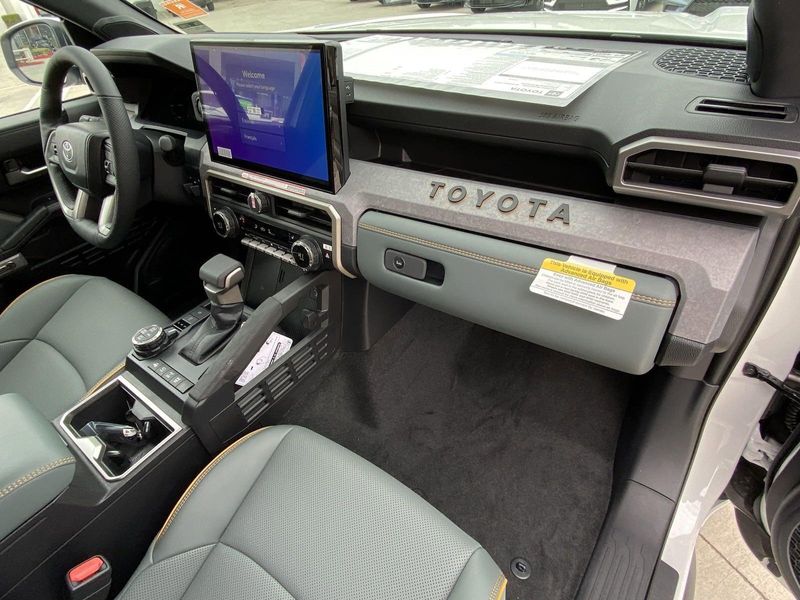 2024 Toyota Tacoma Trailhunter HybridImage 9